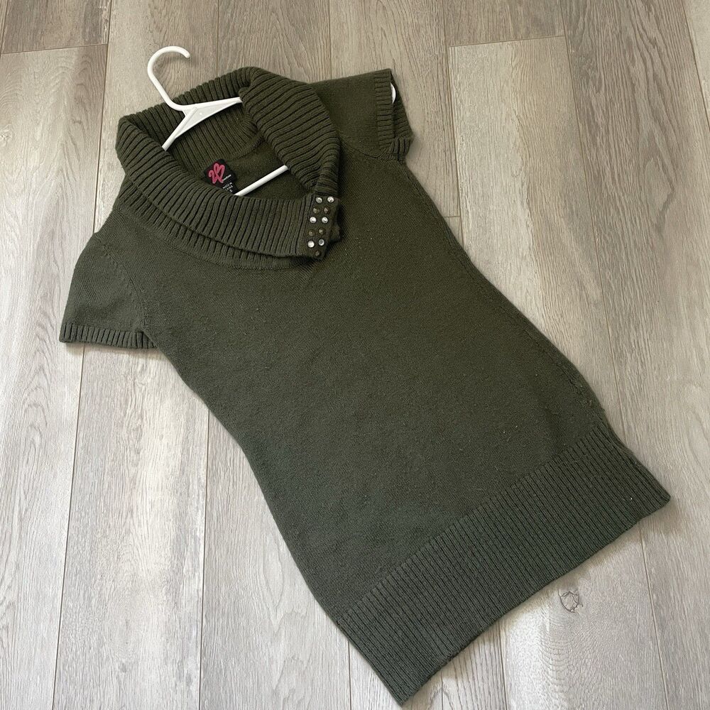 Bebe Y2K Sweater collared rhinestone stud short sleeve knit womens Green small